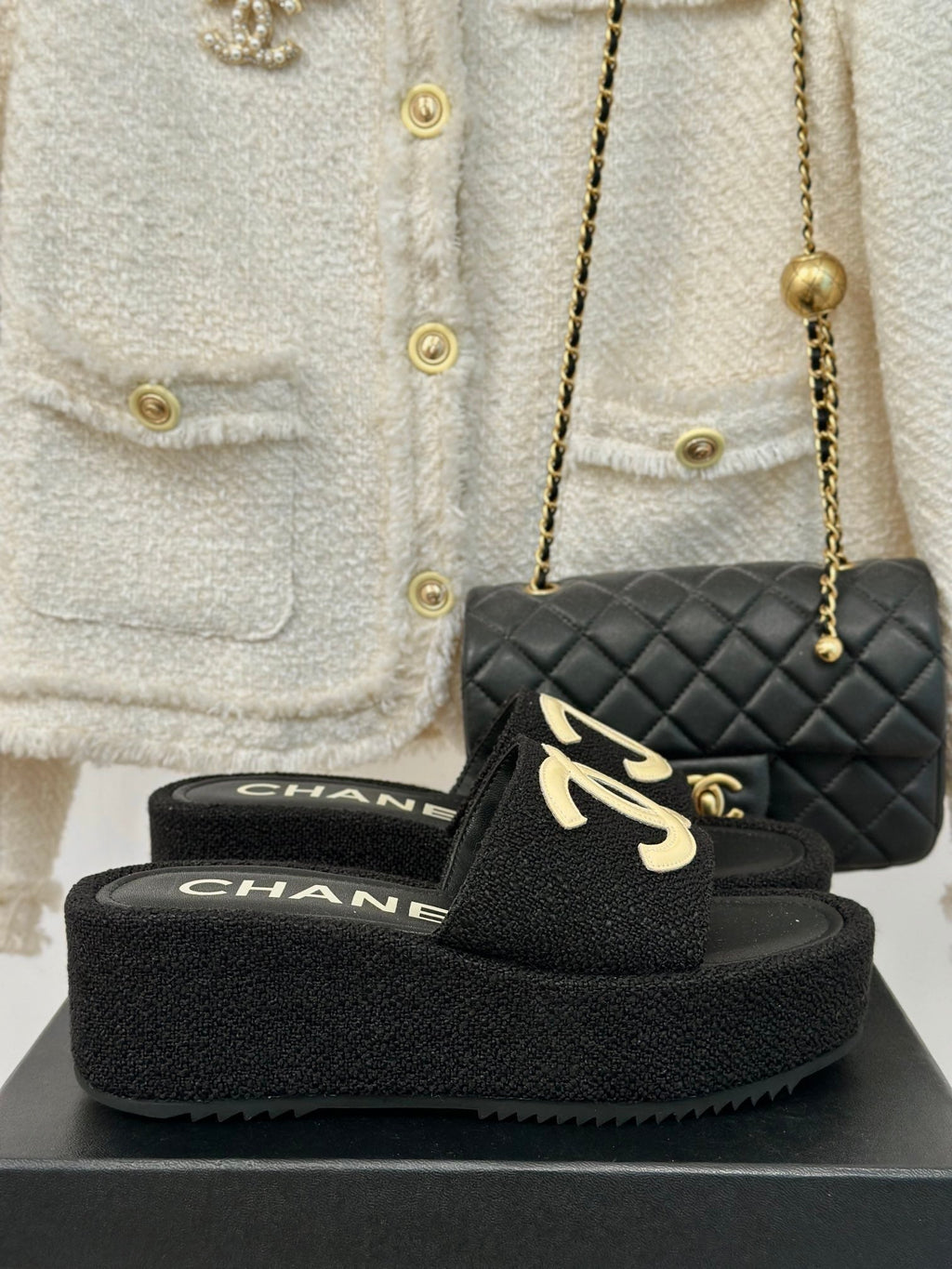 CHANEL CLASSIC SLIPPERS THICK SOLE IN BLACK TWEED
