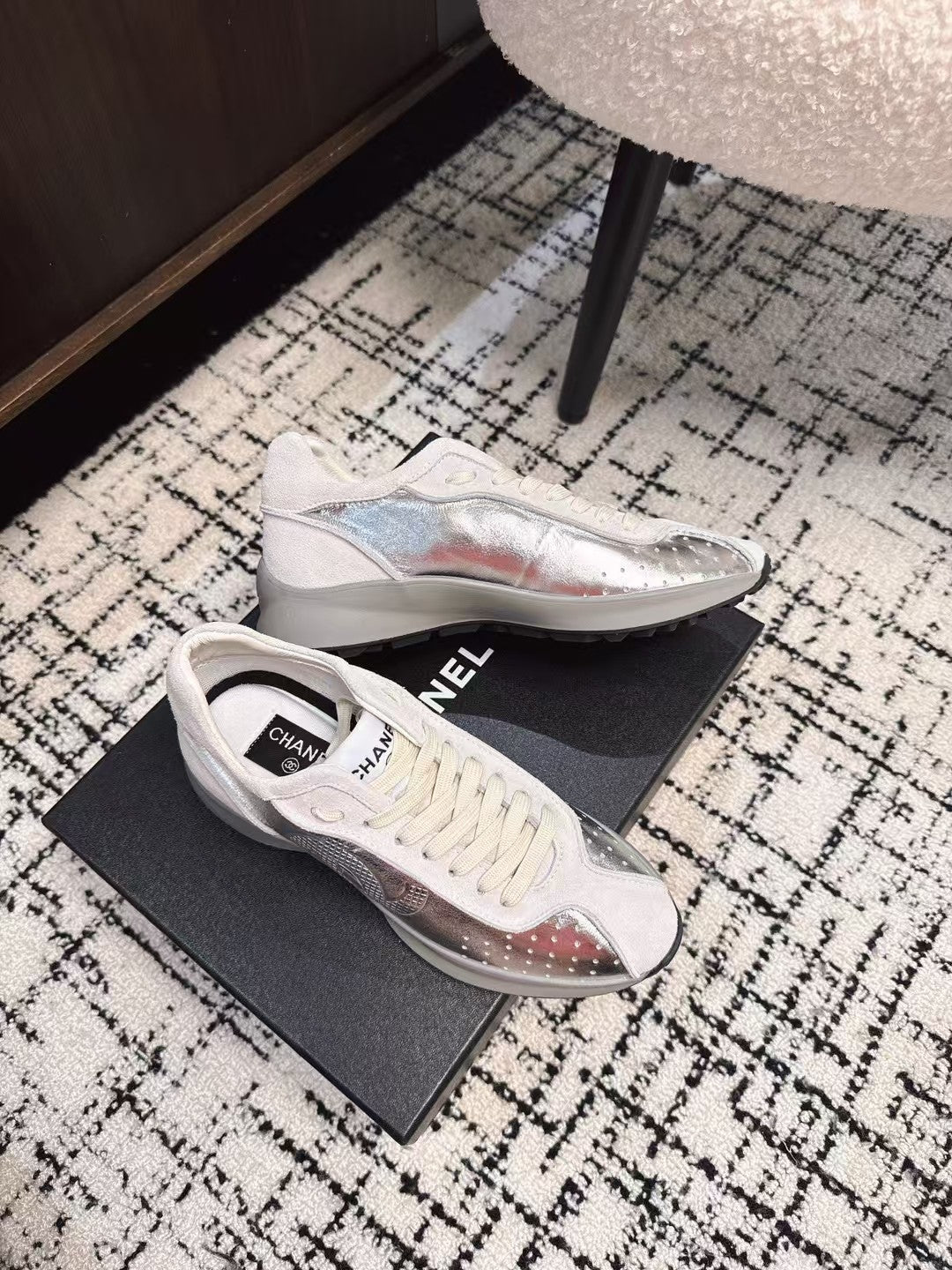 CHANEL CLASSIC SNEAKERS IN SILVER SHEEPSKIN