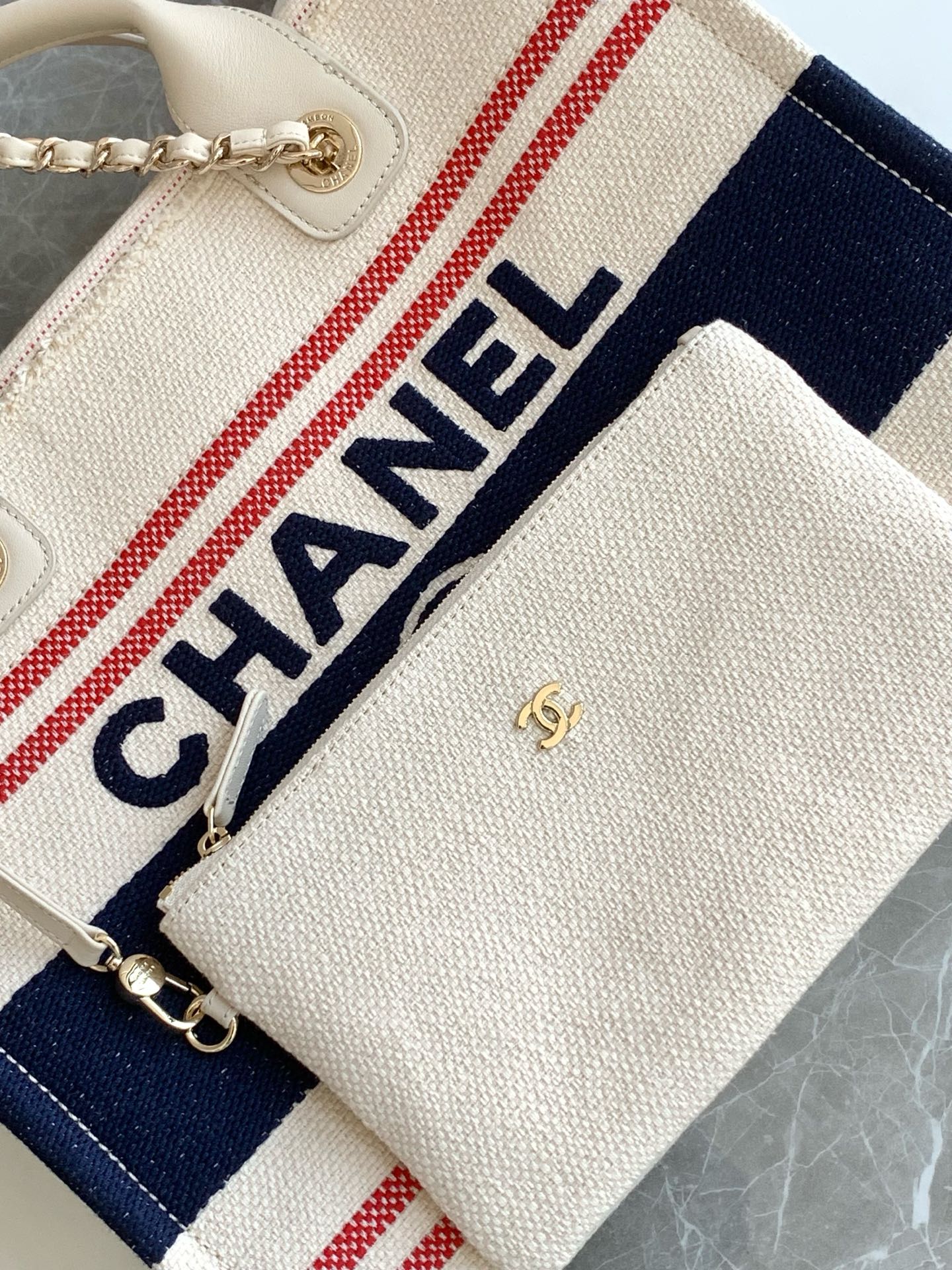 CHANEL SHOPPING BAG 34 IN WHITE RED AND NAVY BLUE CANVAS