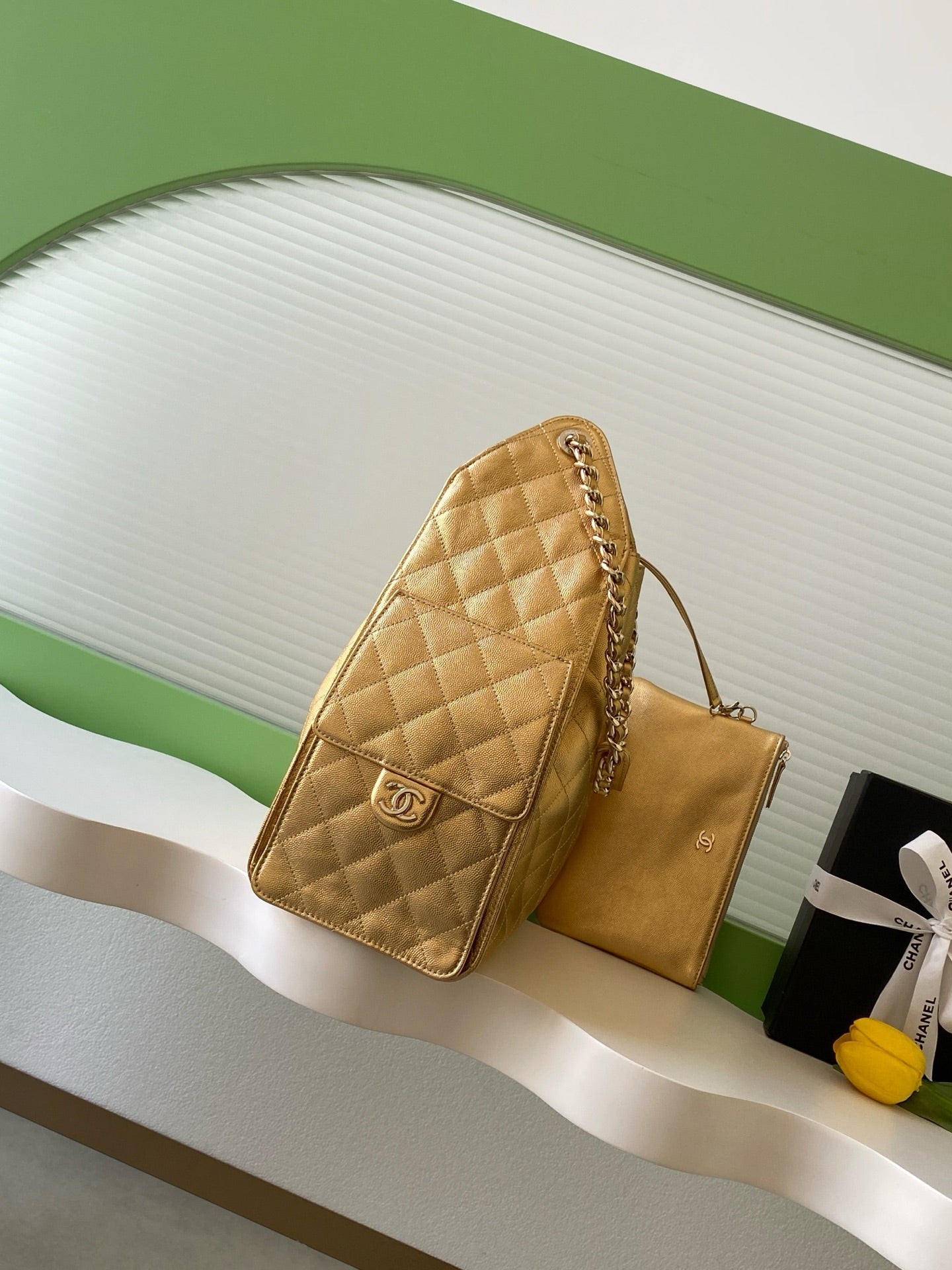 CHANEL 25S HOBO BAG 40 IN METALLIC GOLD CAVIAR LEATHER
