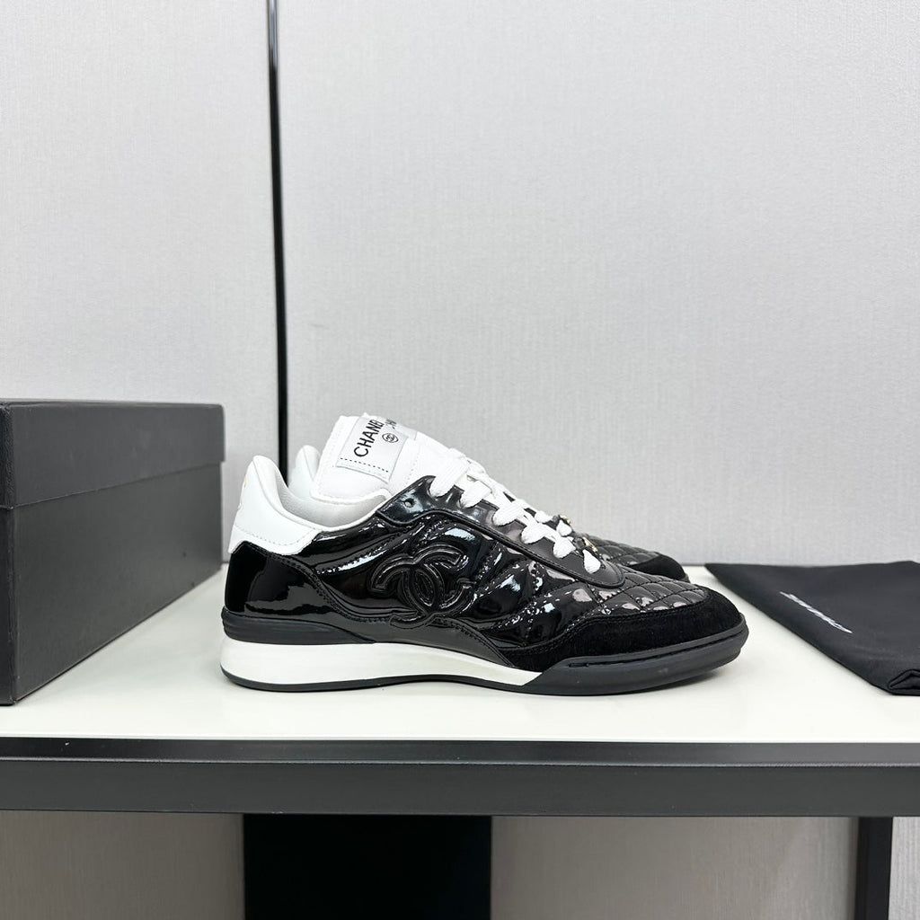 CHANEL SPORTS SHOES IN GLOSSY BLACK CALFSKIN