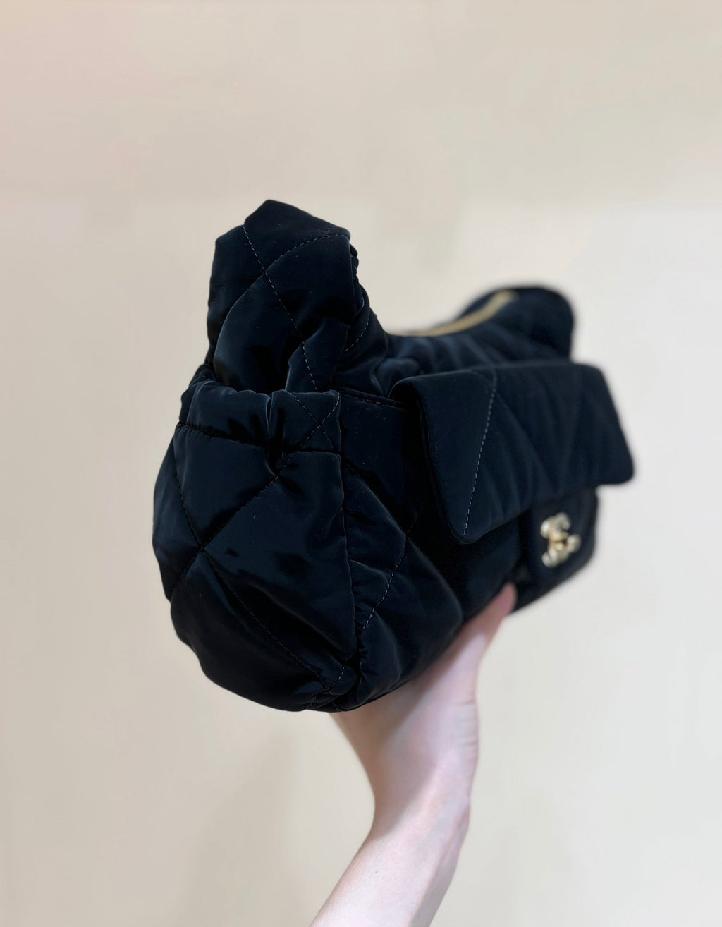 CHANEL HOBO BAG 32 IN BLACK NYLON WITH GOLD METAL