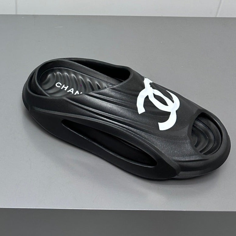 CHANEL New Double C Foam Lightweight Slippers Boat Black