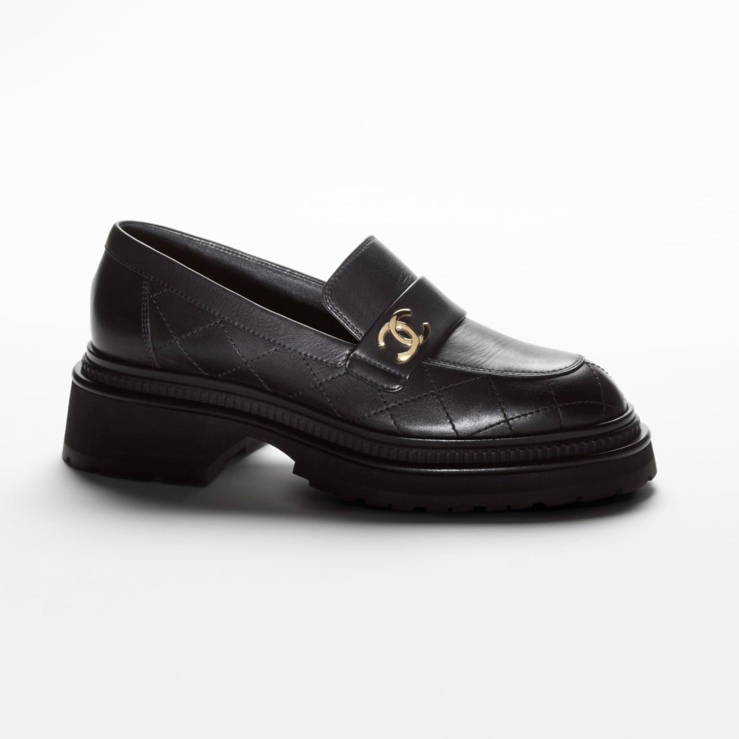 CHANEL MOASINS BLACK CALFSKIN