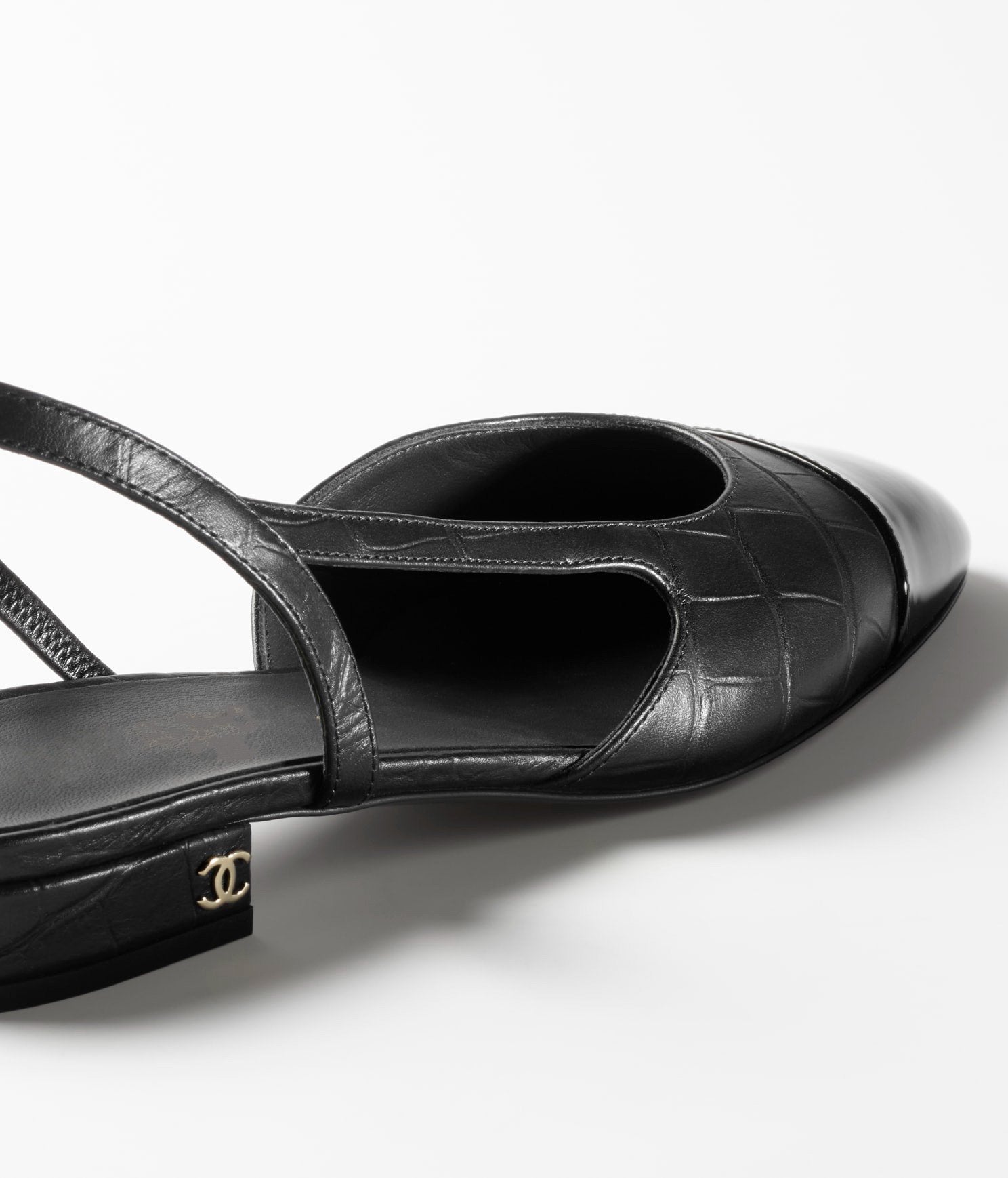CHANEL SLINGBACKS BLACK CALFSKIN PATENT